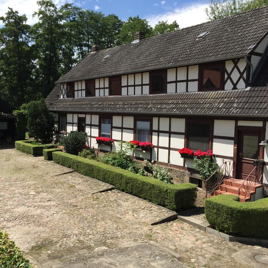 Engels Hof วอล์ฟสบวร์ก ภายนอก รูปภาพ